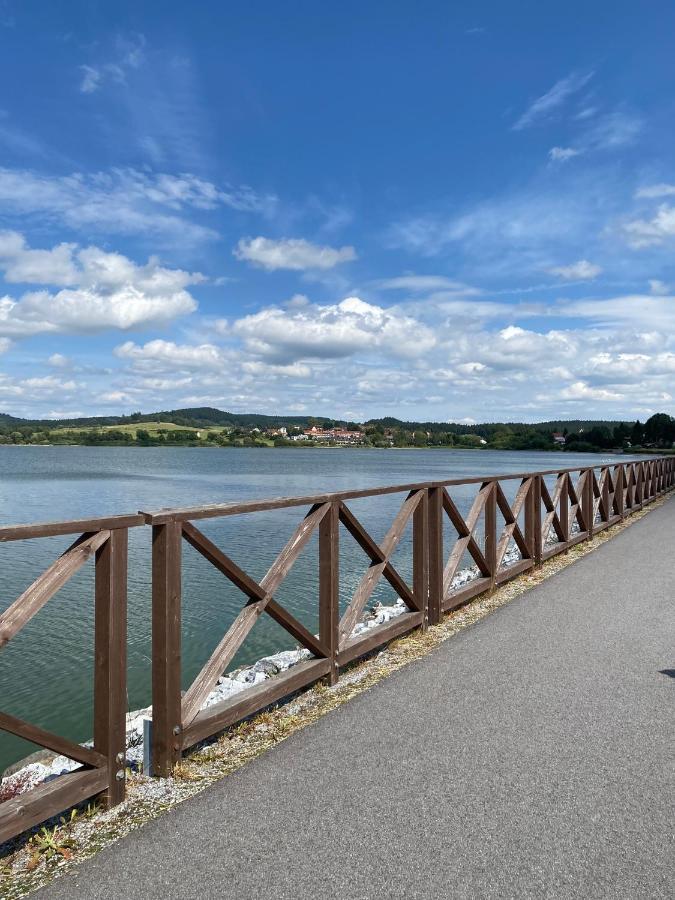 Apartman Na Brehu Lipna Černá v Pošumaví Dış mekan fotoğraf