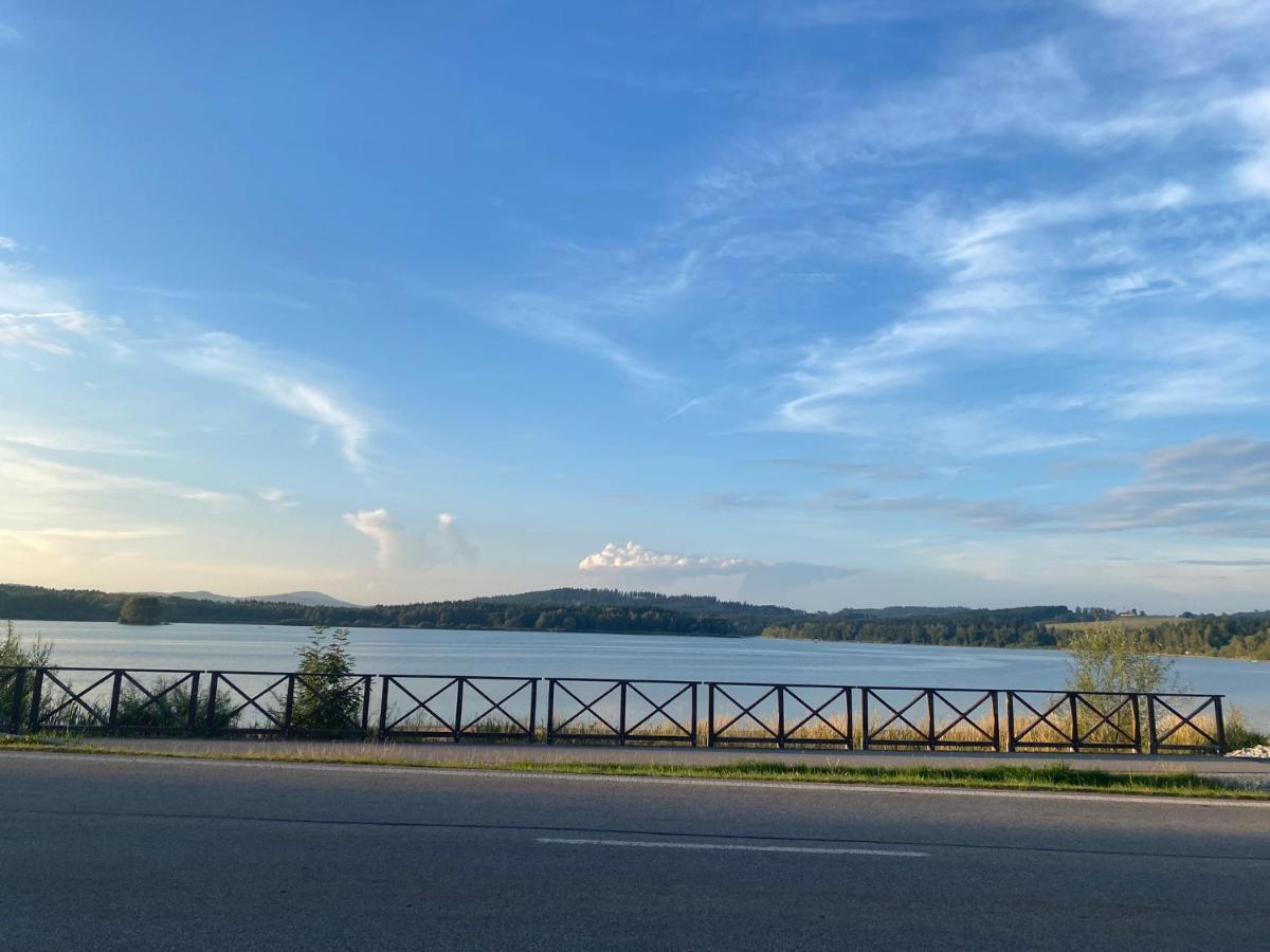 Apartman Na Brehu Lipna Černá v Pošumaví Dış mekan fotoğraf