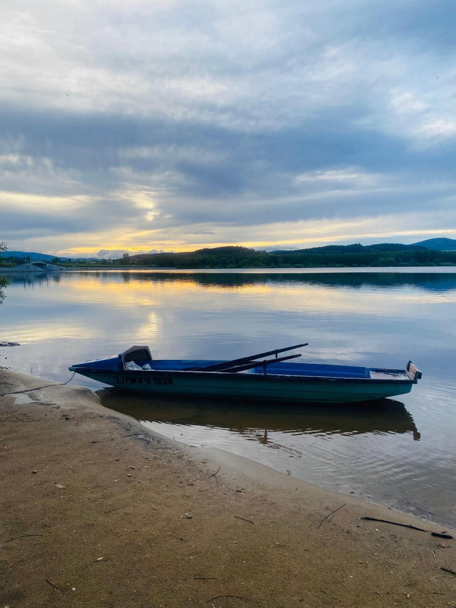 Apartman Na Brehu Lipna Černá v Pošumaví Dış mekan fotoğraf