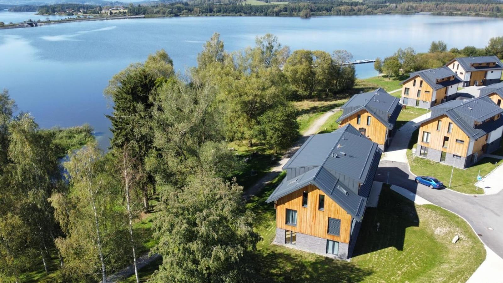 Apartman Na Brehu Lipna Černá v Pošumaví Dış mekan fotoğraf