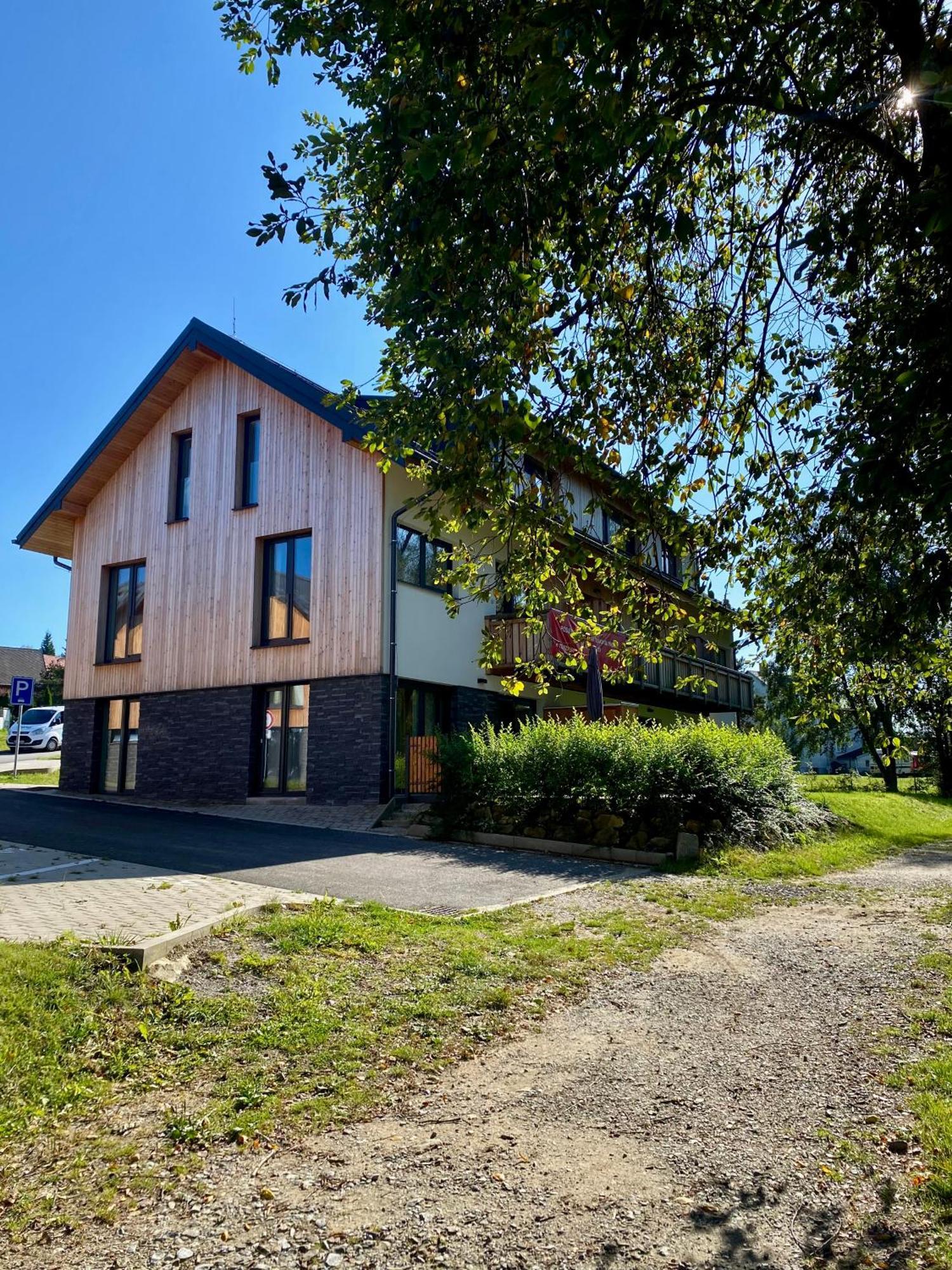 Apartman Na Brehu Lipna Černá v Pošumaví Dış mekan fotoğraf